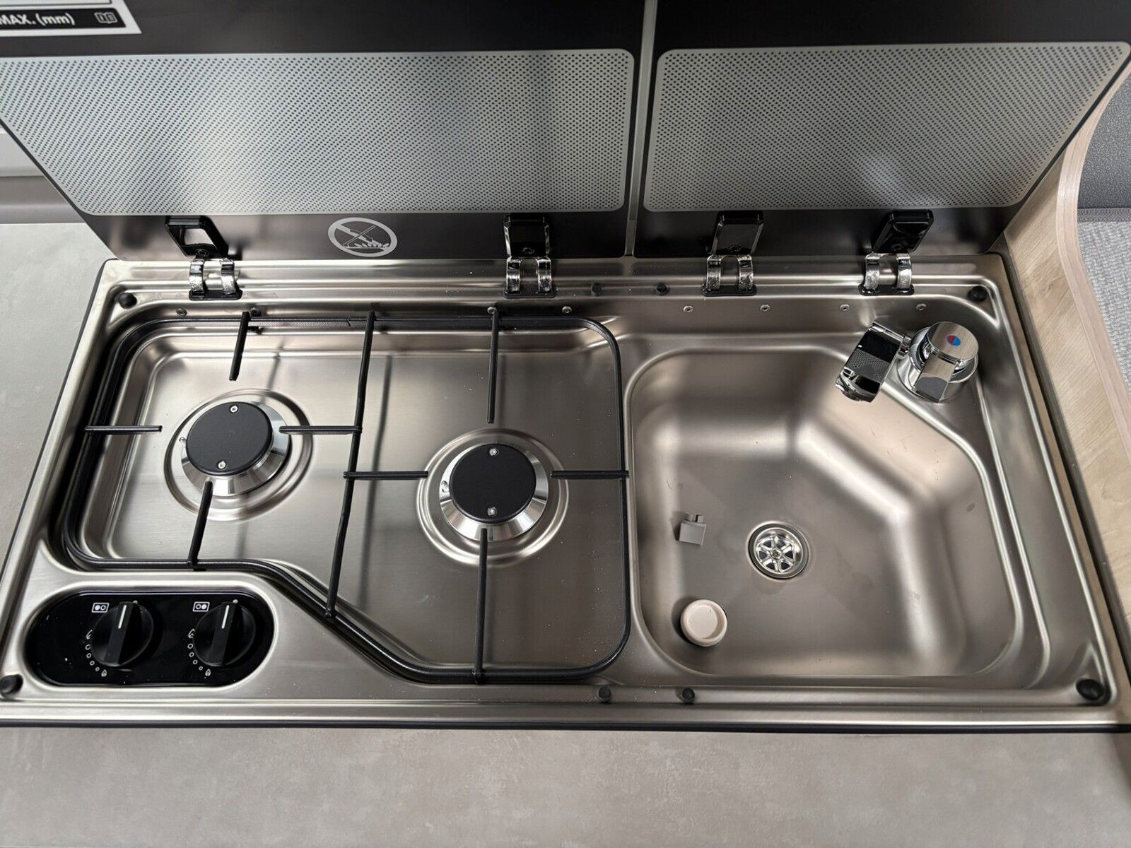 Fahrzeugabbildung Clever Tour Citroen 140 PS 5500 Euro geschenkt
