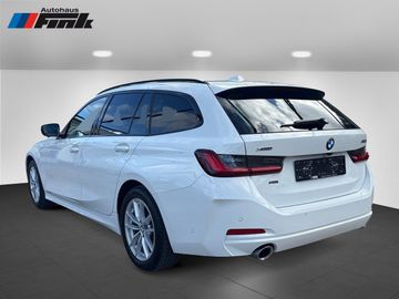 BMW 320d xDrive Touring Head-Up HiFi DAB LED RFK
