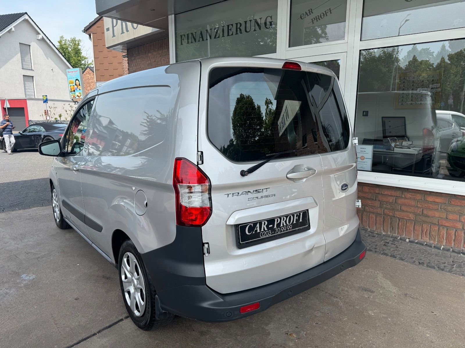 Fahrzeugabbildung Ford Transit Courier Trend Klima/PDC/1.Hd/erst 79 Tk
