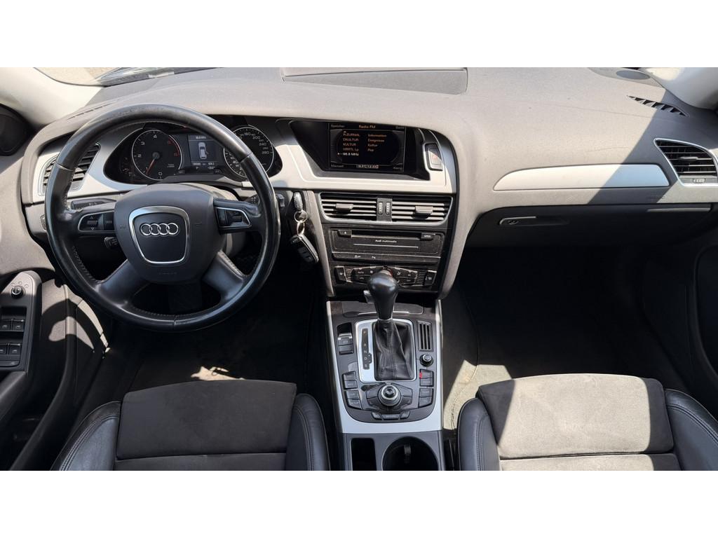 Audi A4 2010 — photo 12