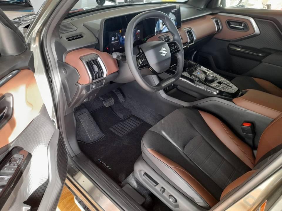 Suzuki e Vitara 61 kWh Comfort+