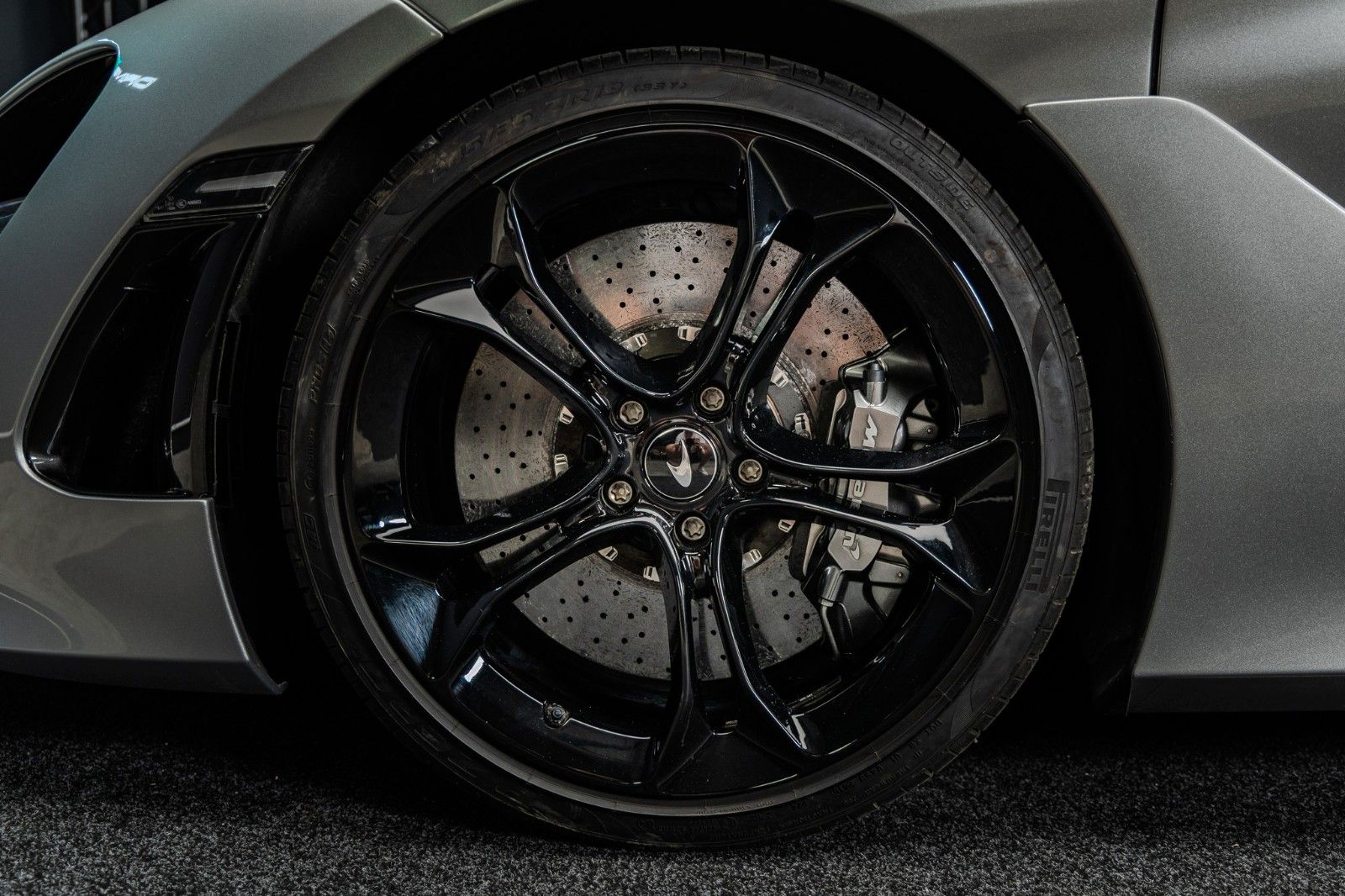 Fahrzeugabbildung McLaren 720S Spider + Scheckheft + Service Neu + Top Zus