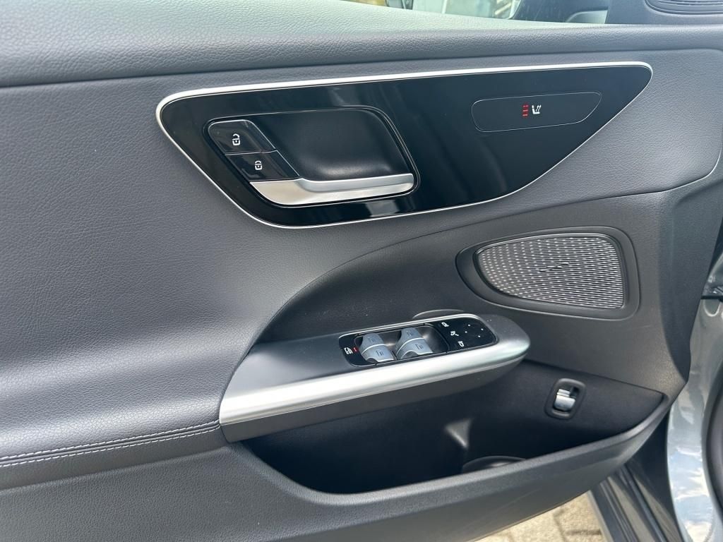 Fahrzeugabbildung Mercedes-Benz C 220 d T Avantg. Night AHK Totw. LED SHZ Ambi.