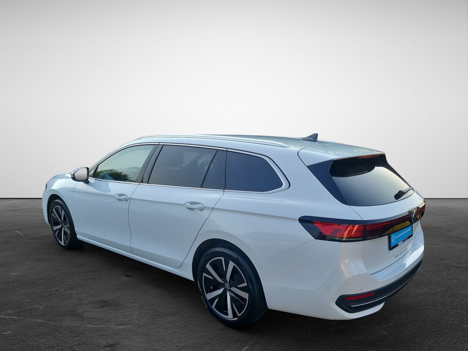 Volkswagen Passat Variant 1.5 eTSI DSG Business LED DCC Hea foto 5