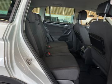 MYAUTOCENTER – Gebraucht- und Jahreswagen mit Werkstattservice in Pfaffenhofen Volkswagen Tiguan Sound BMTStart-Stopp 4Motion *2.Hand*AHK