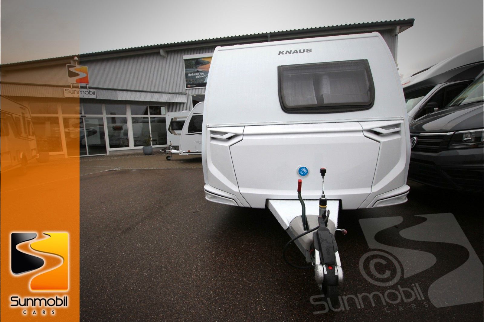 Fahrzeugabbildung Knaus Sport 450 FU 1.700kg Dachklima Gas-Paket