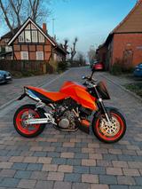 KTM 990 SUPERDUKE LC8 - KTM LC8 990