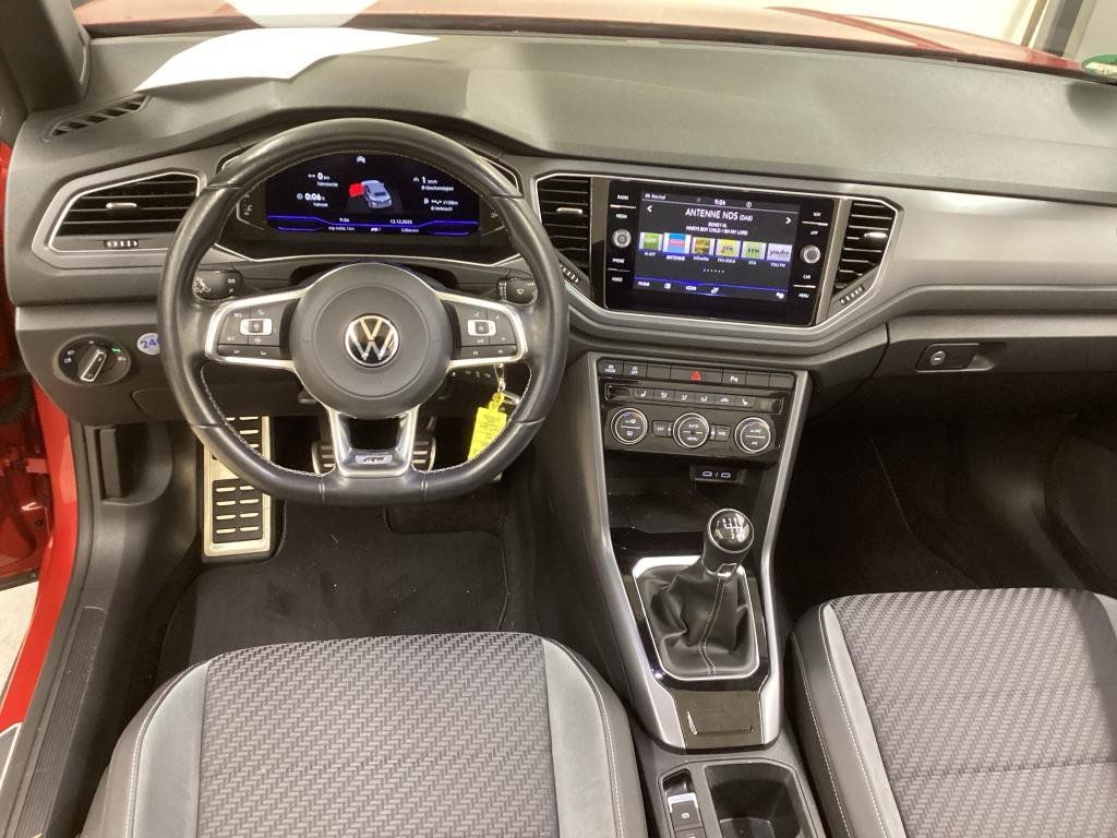 Fahrzeugabbildung Volkswagen T-Roc Cabrio R-Line TSI *AHK*Navi*PDC*ACC*LED*