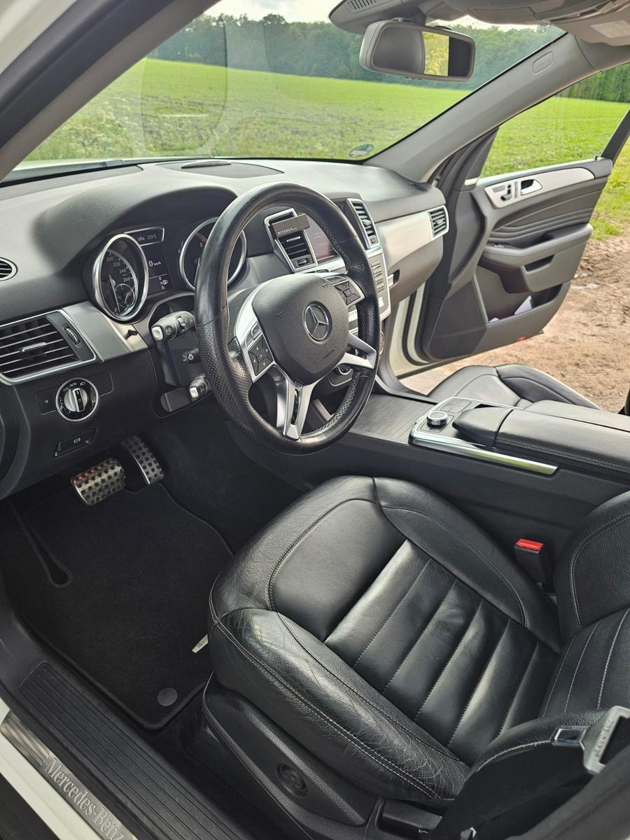 Mercedes-Benz ML 350 BlueTEC 4MATIC AMG Line