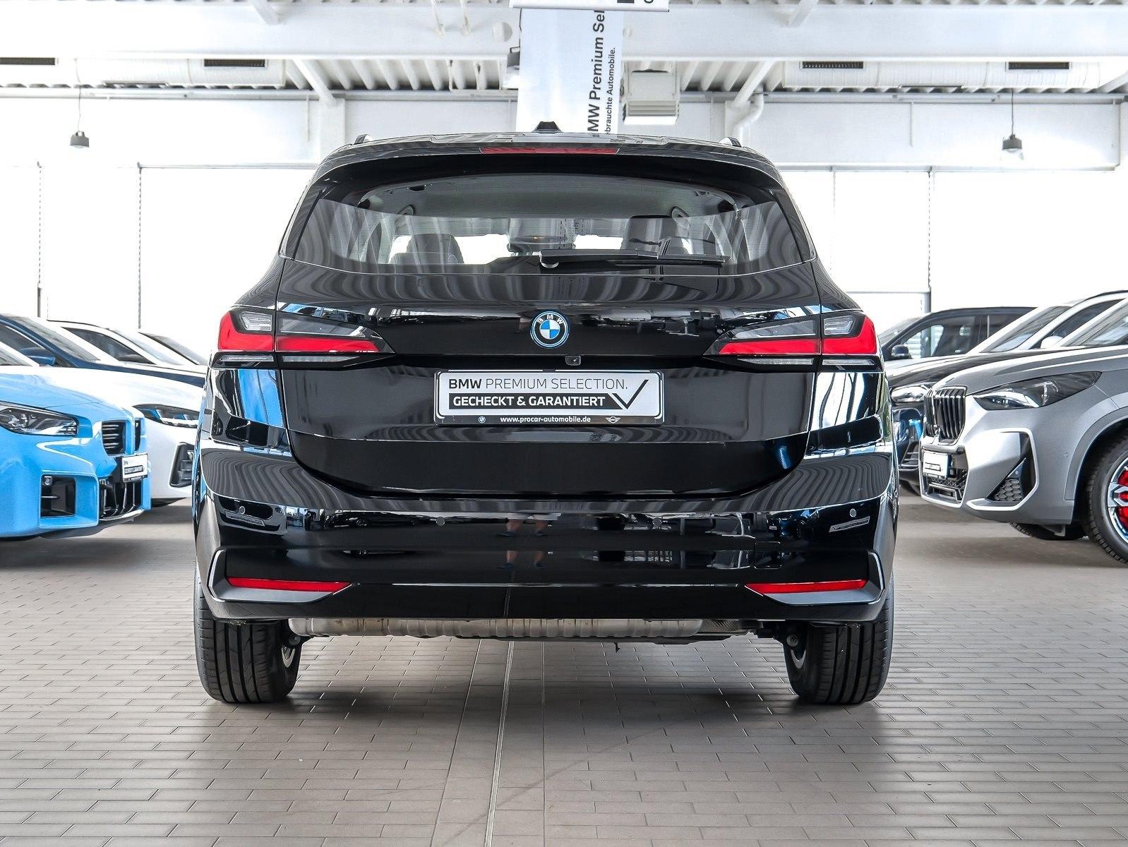 BMW 230e xDrive ActiveTourer AHK HeadUp 360 Grad ACC