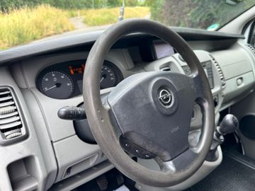Opel Vivaro - 7