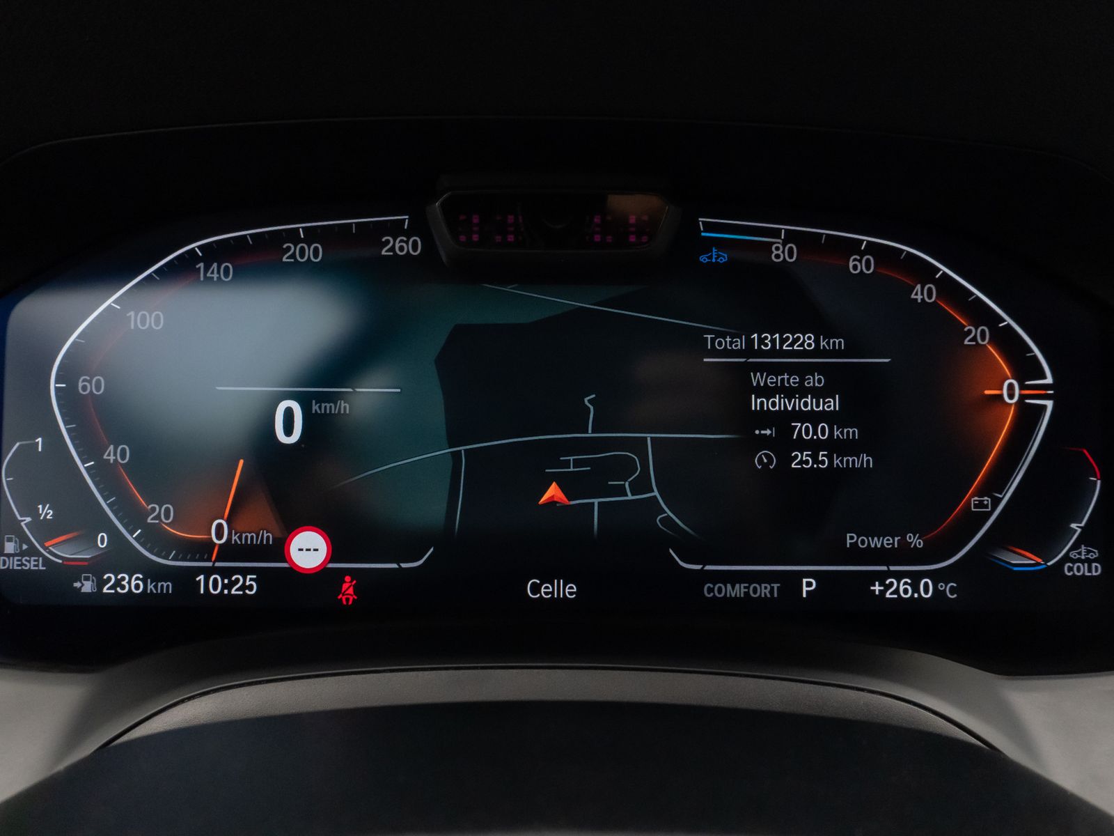 Fahrzeugabbildung BMW 320d xD SportLine Laser HUD DAB H/K Komfort Alar
