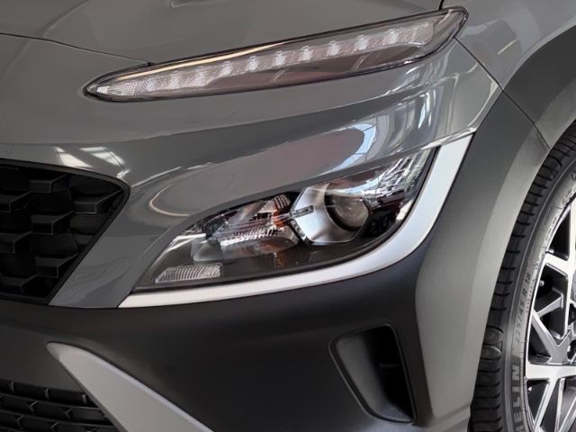 Fahrzeugabbildung Hyundai KONA Trend Hybrid Navi Soundsystem ACC Apple Car