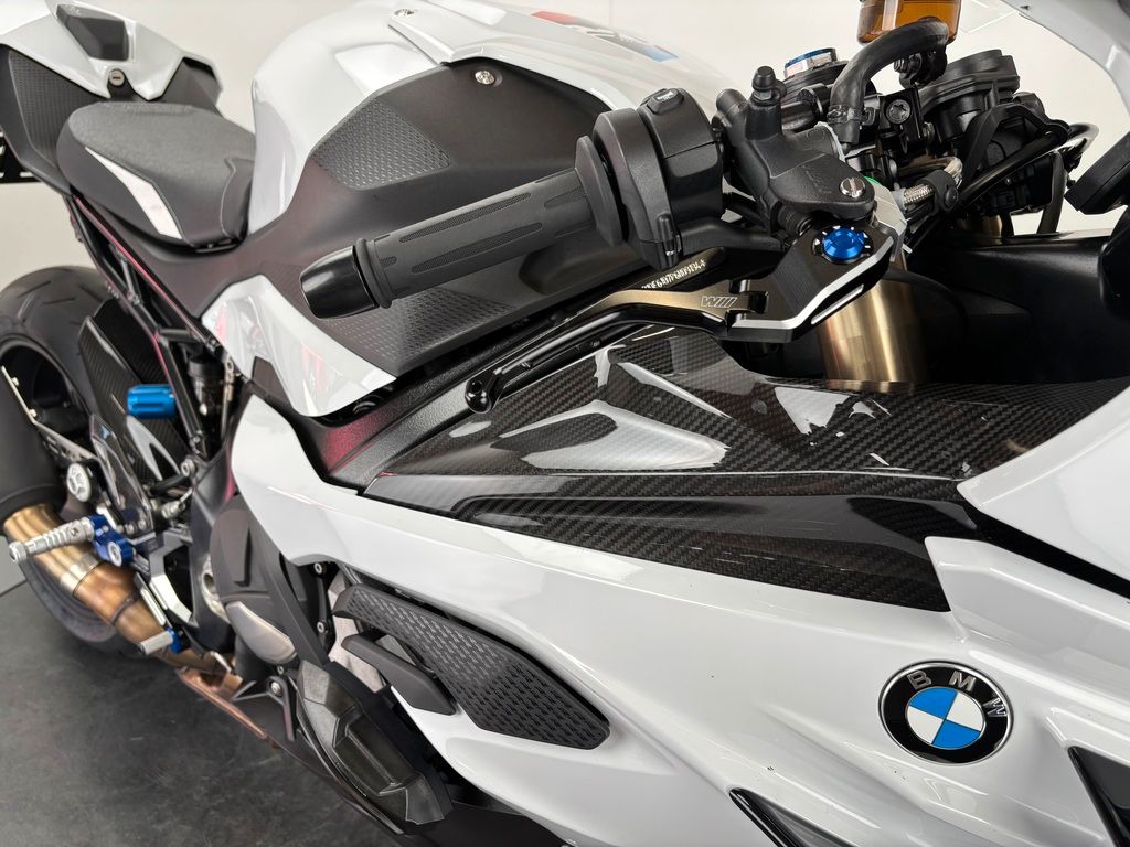 Fahrzeugabbildung BMW S1000 RR *WUNDERLICH *TracTive-SUSPENSION