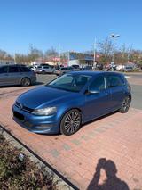 Volkswagen Golf 1.2 TSI Bluemotion - Cars in Nürnberg: bis 10000 Euro