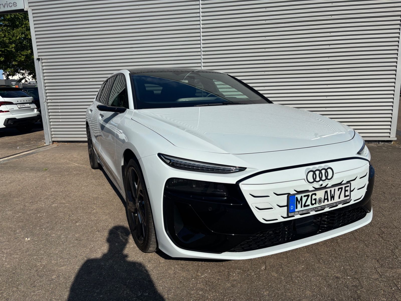 Fahrzeugabbildung Audi A6 e-tron Avant performance 270 kW