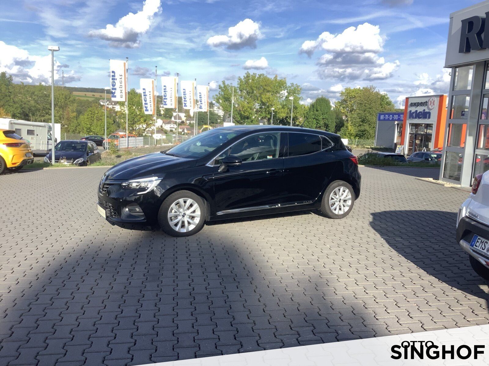 Fahrzeugabbildung Renault Clio V 1.6 E-TECH Hybrid 140 Intens (Euro 6d)