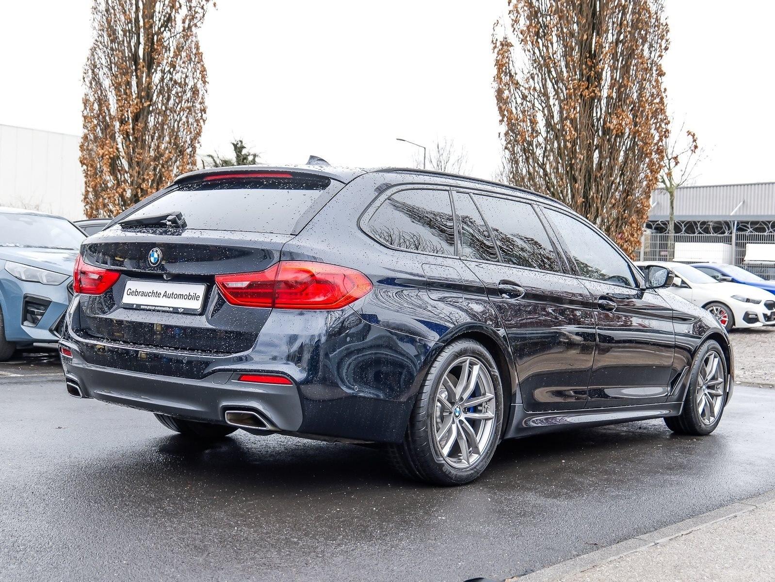 BMW 530d xDrive M Sport HUD PANO RFK NAVI LED LM