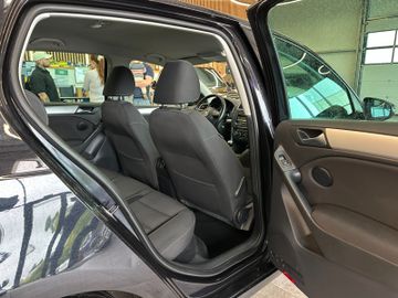 Volkswagen Golf VI Team *PDC*TEMPO*SITZHZ*2-ZONEN*