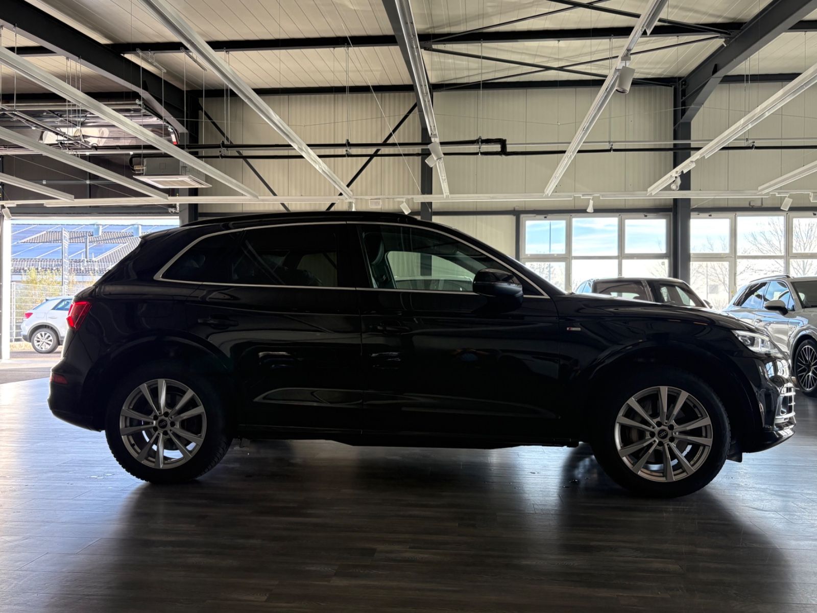 Audi Q5 50 TFSI e quat S Line AHK ACC Matrix Cam foto 4