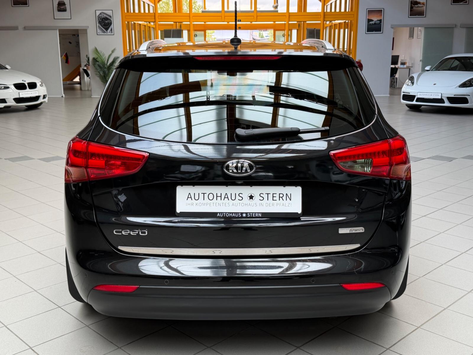 Kia Ceed Kombi Platinum Edition|Kamera|Xenon|LHZ|AHK