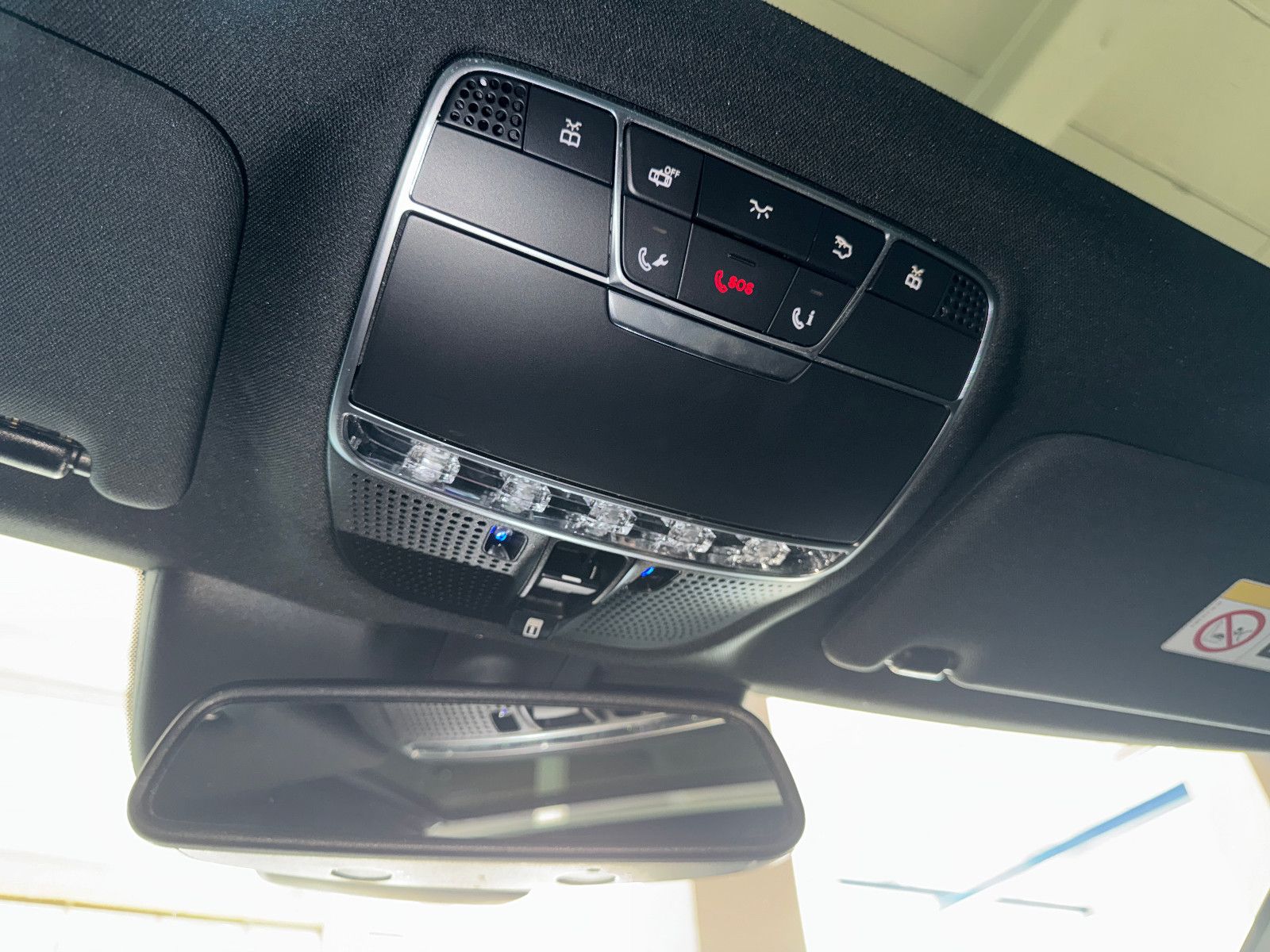 Fahrzeugabbildung Mercedes-Benz S 500 4MATIC LANG PANORAMA BURMESTER 4XSITZKLIMA