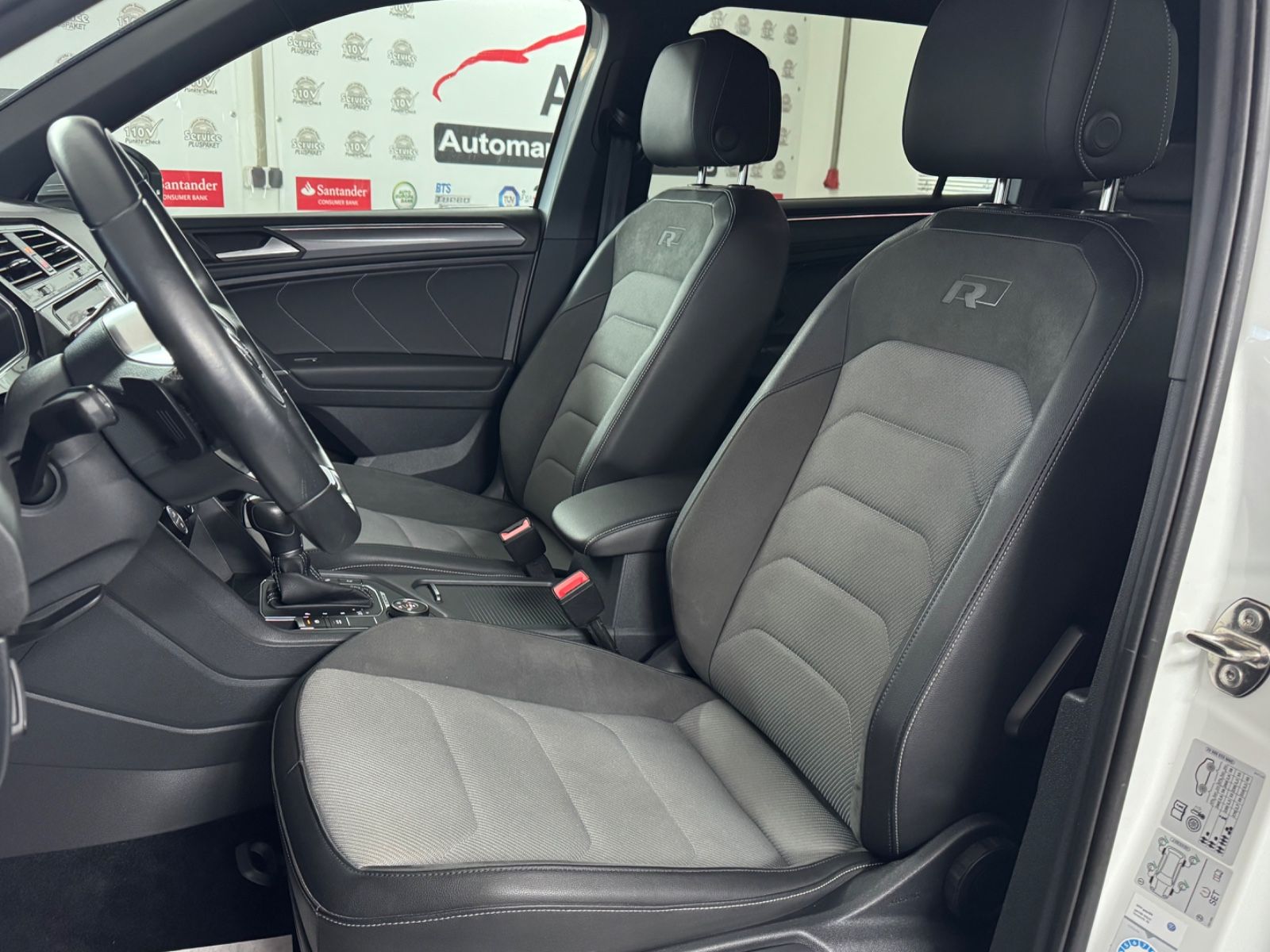 Volkswagen Tiguan Allspace R-Line 4Motion 2.0TSI AHK 360 foto 15