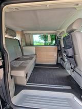 Volkswagen VW T5 California Highline | Schwarz | AT-Motor d - schwarze Volkswagen T5 California