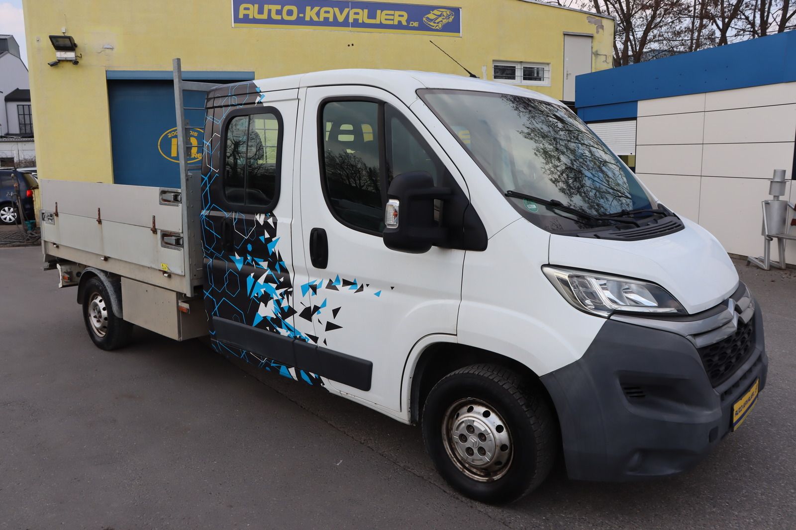 Fahrzeugabbildung Citroën Jumper 2.2d DOKA Kipper 7 Sitzer 1. Hand