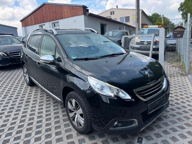 Peugeot 2008 Allure 1.2 110*Panoramadach*
