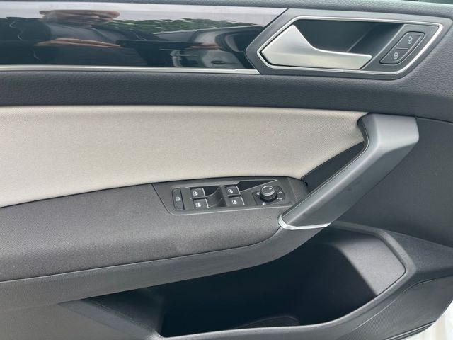 Touran 2.0 TDI DSG HIGHLINE 7 SITZE+LED+KAMERA+A