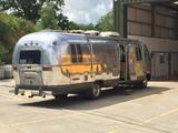 Airstream 300 Classic LE - Airstream Wohnmobile & Wohnwagen