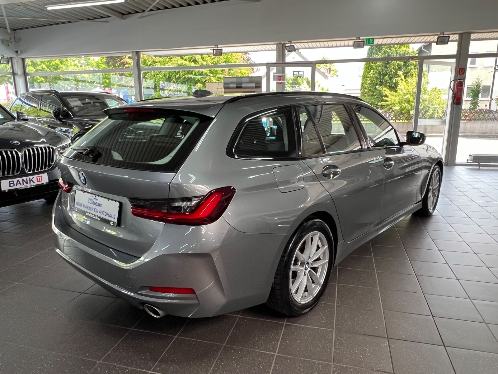 BMW 318 d Touring Driving Assistant+Curved+LED+BLCP foto 11