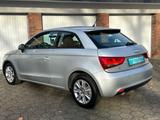Audi A1 attraction*Tüv-Neu*Klima*1.Hand*S-Heft*Top Zu - Audi A1: Kleinwagen