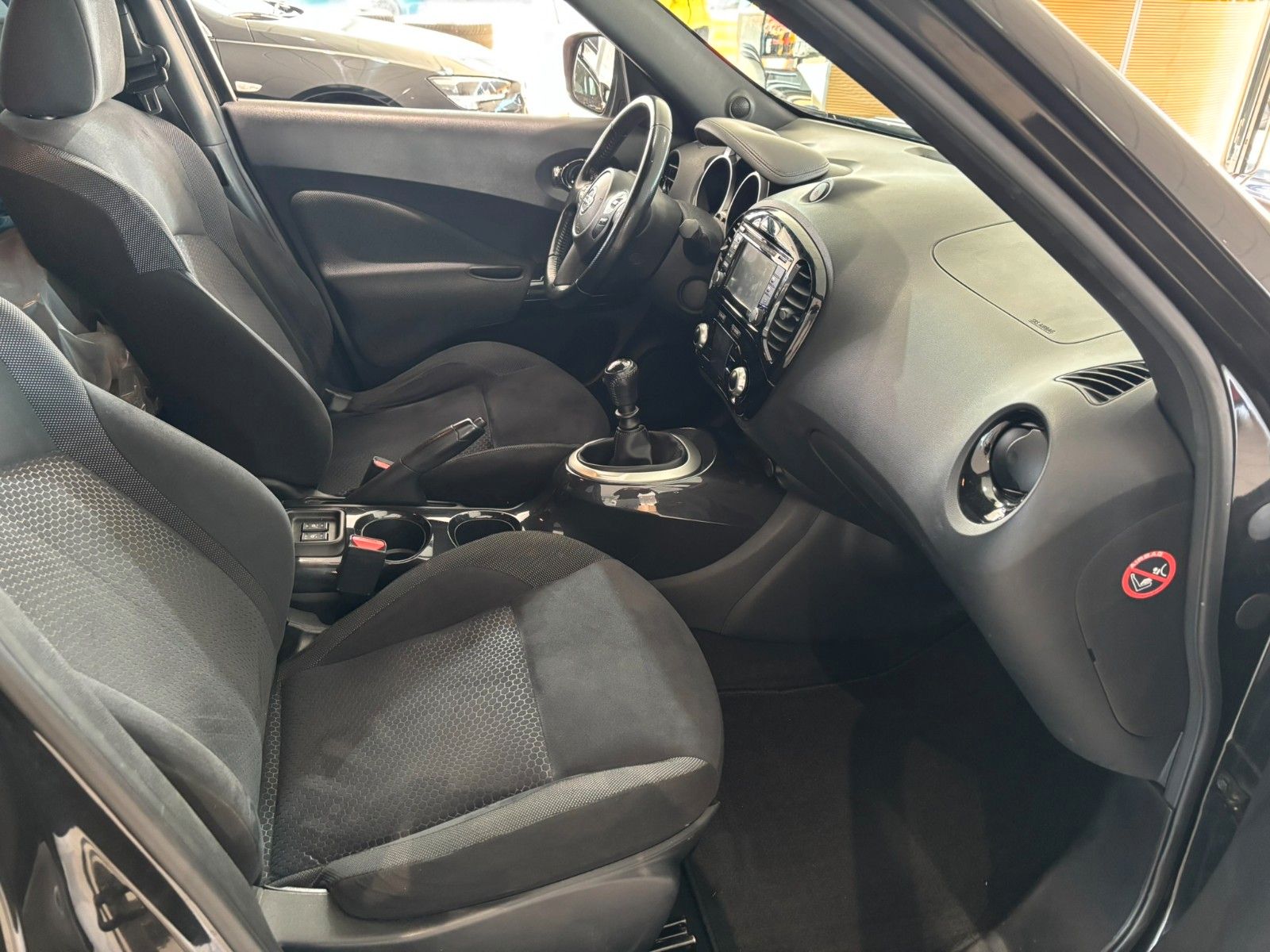 Fahrzeugabbildung Nissan Juke 1.6 NAVI/SHZ/KAMERA/ALU/1.HAND
