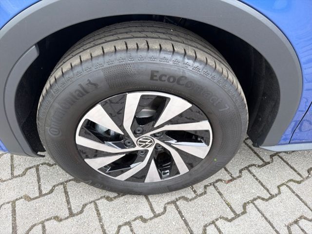 Fahrzeugabbildung Volkswagen T-Roc LIFE 1,5 eTSI DSG NAVI LED SHZ KEYLESS KAM