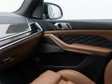 2025 BMW X5 M — миниатюра 34
