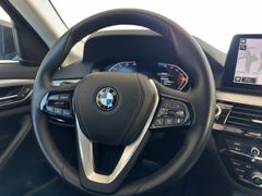 BMW 520 d xDrive Shadow-Line|CAM|Navi|VirtualCockpit