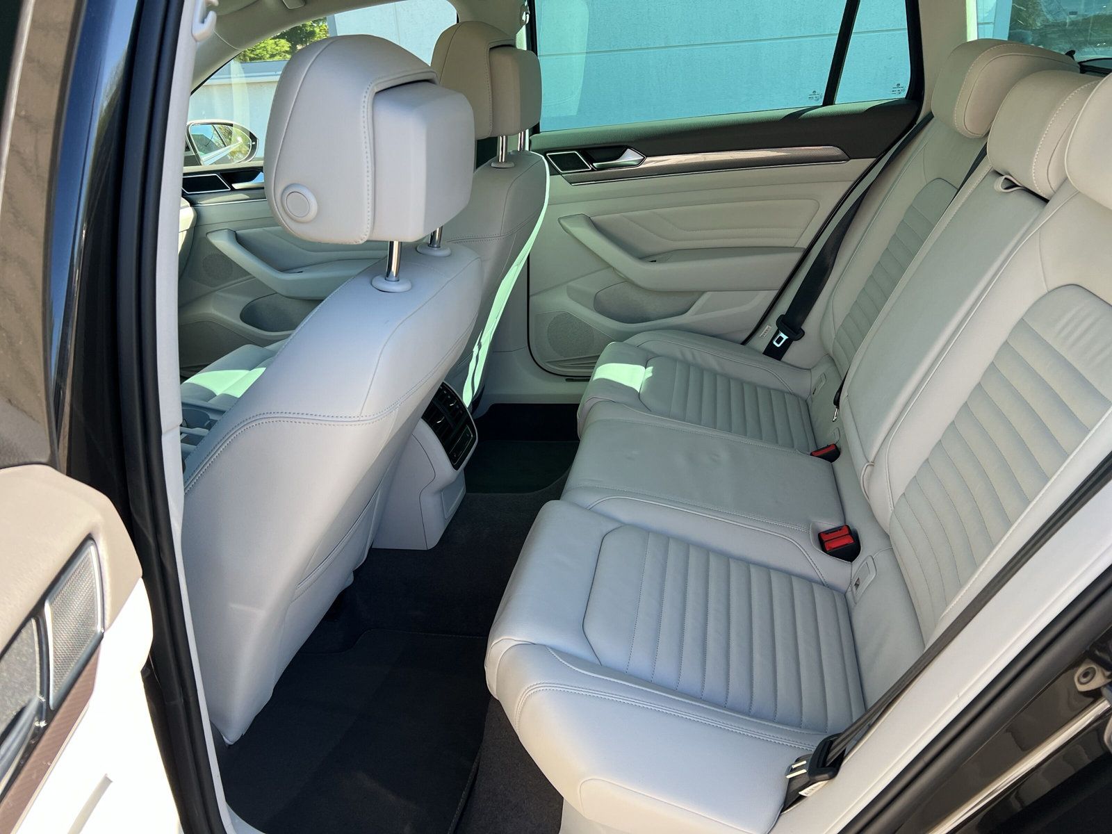 Volkswagen Passat Alltrack - Bild 12