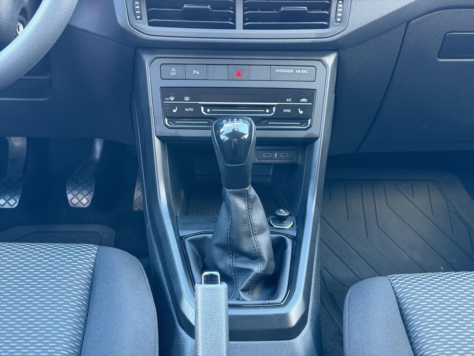 Volkswagen T-Cross 70kW*LED*Sitzheizung*Navi*EPH vo+hi*, миниатюра 8