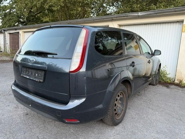 Ford Focus 2009 — engine 1.596 cm³, 101 HP (74kW)