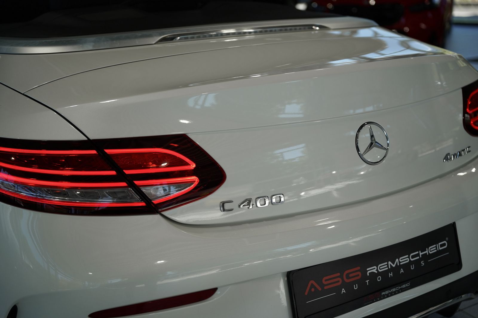 Mercedes Benz C 400