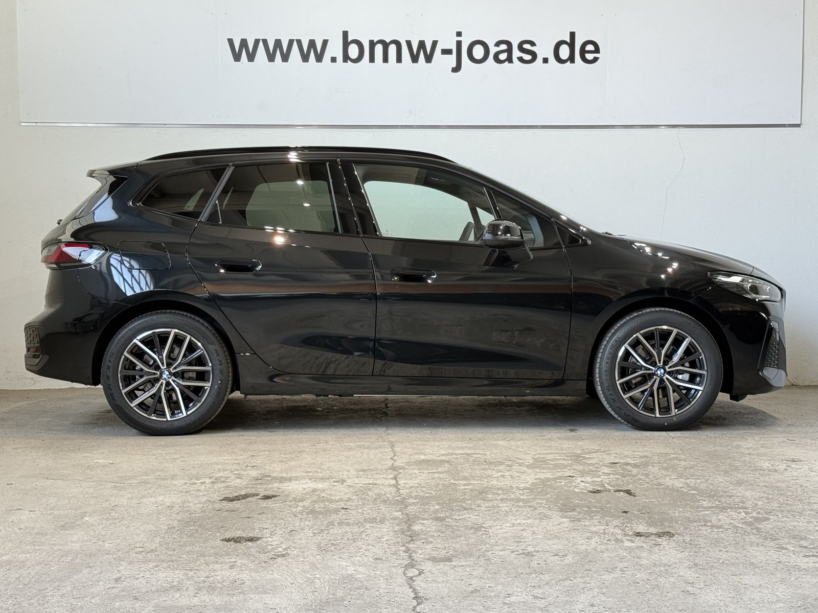 Fahrzeugabbildung BMW 225e xDrive *Komfortzugang *Sportsitze *Head-Up