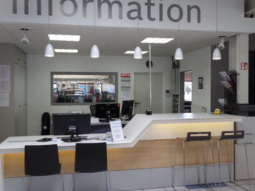 showroom-image-bottom