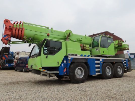 Liebherr LTM 1055-3.2