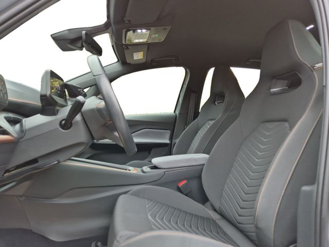 Cupra Born 150 KW (204PS) 58 kWh)