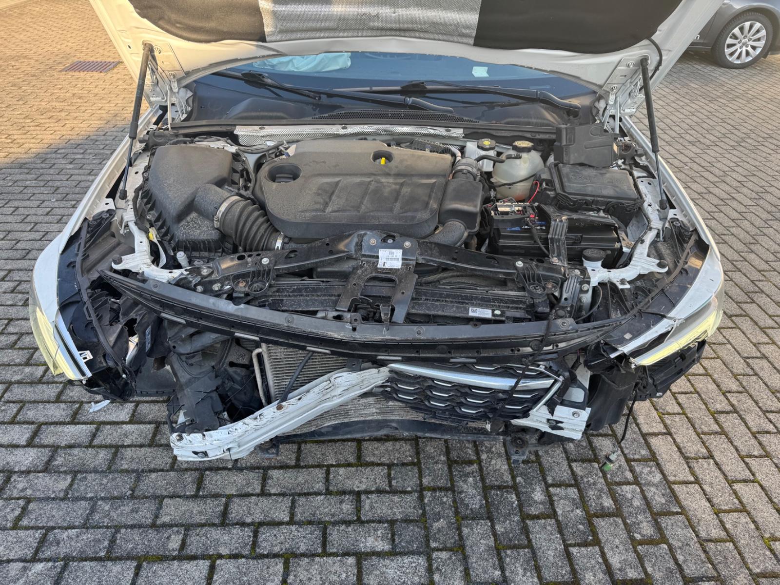 Opel Insignia B Sports Tourer Business Elegance