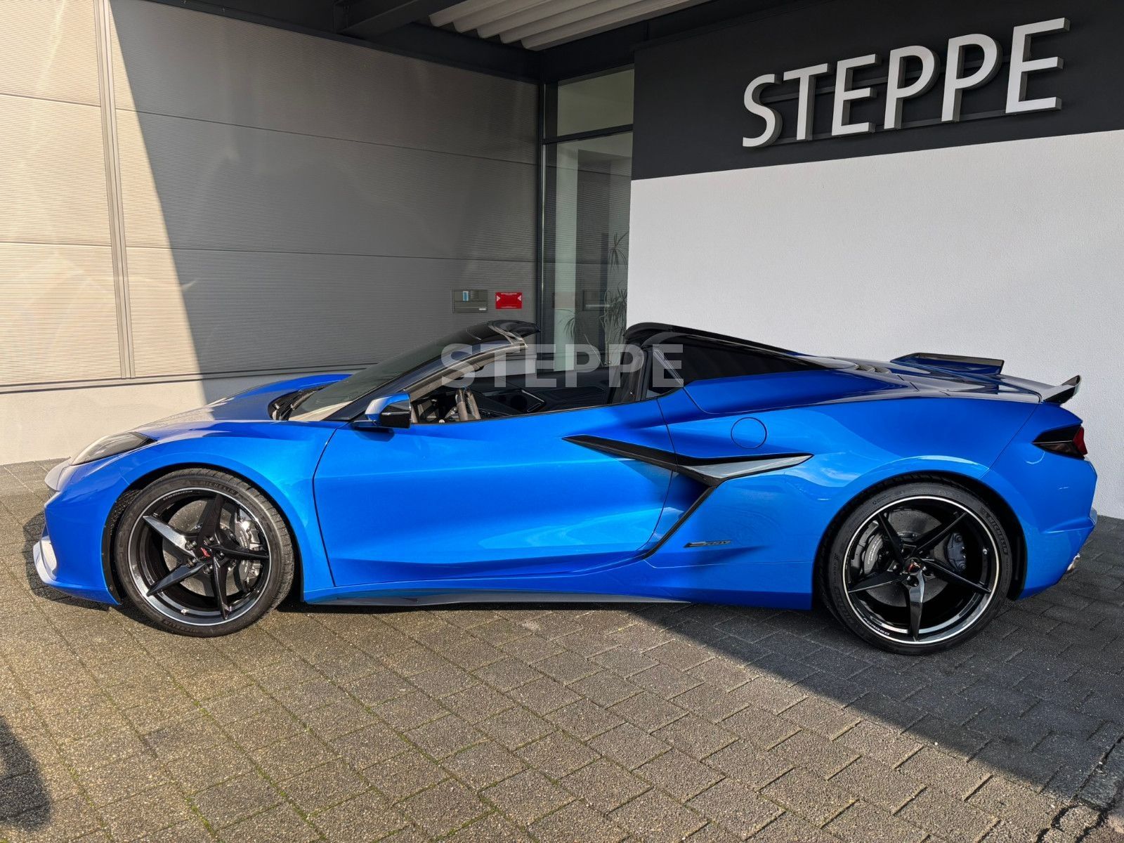 Corvette C8 E-Ray 3LZ Convertible EU-Mod Herst.Garantie