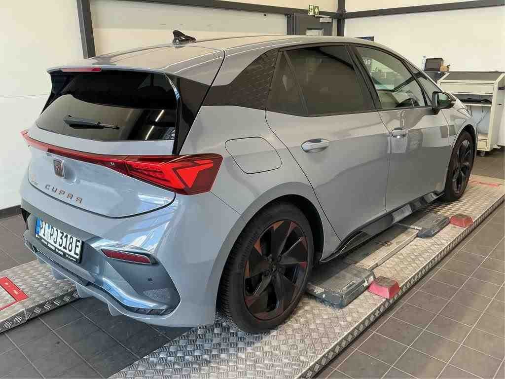 Cupra Born 204PS/62kWh ACC+TOTW+KESSY+RKAM+behLR+SHZ imagem 2