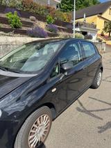 Fiat Punto - gebrauchte Fiat Punto aus dem Jahr 2011